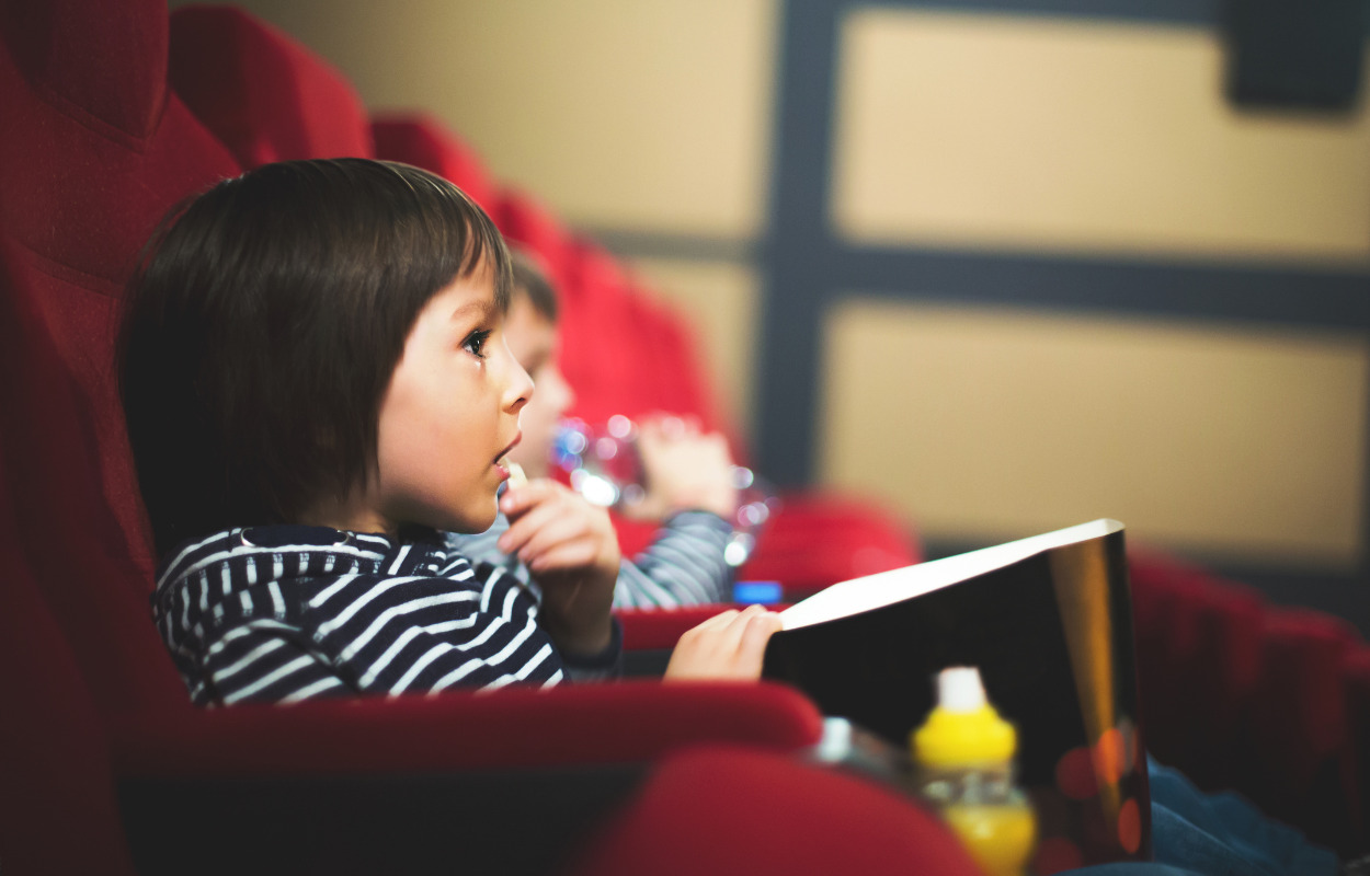 Cinema4 inviterer børnene i biografen