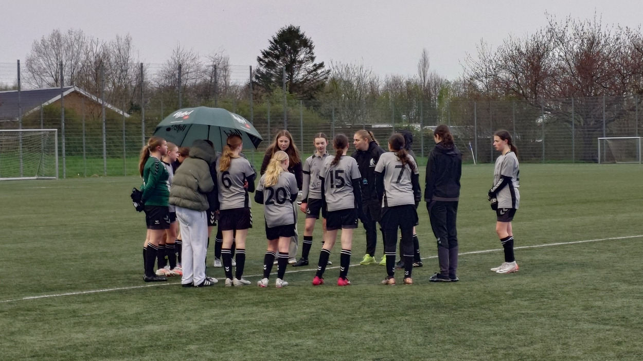 FC Horsens U14-piger kæmper sig til uafgjort i Stensballe
