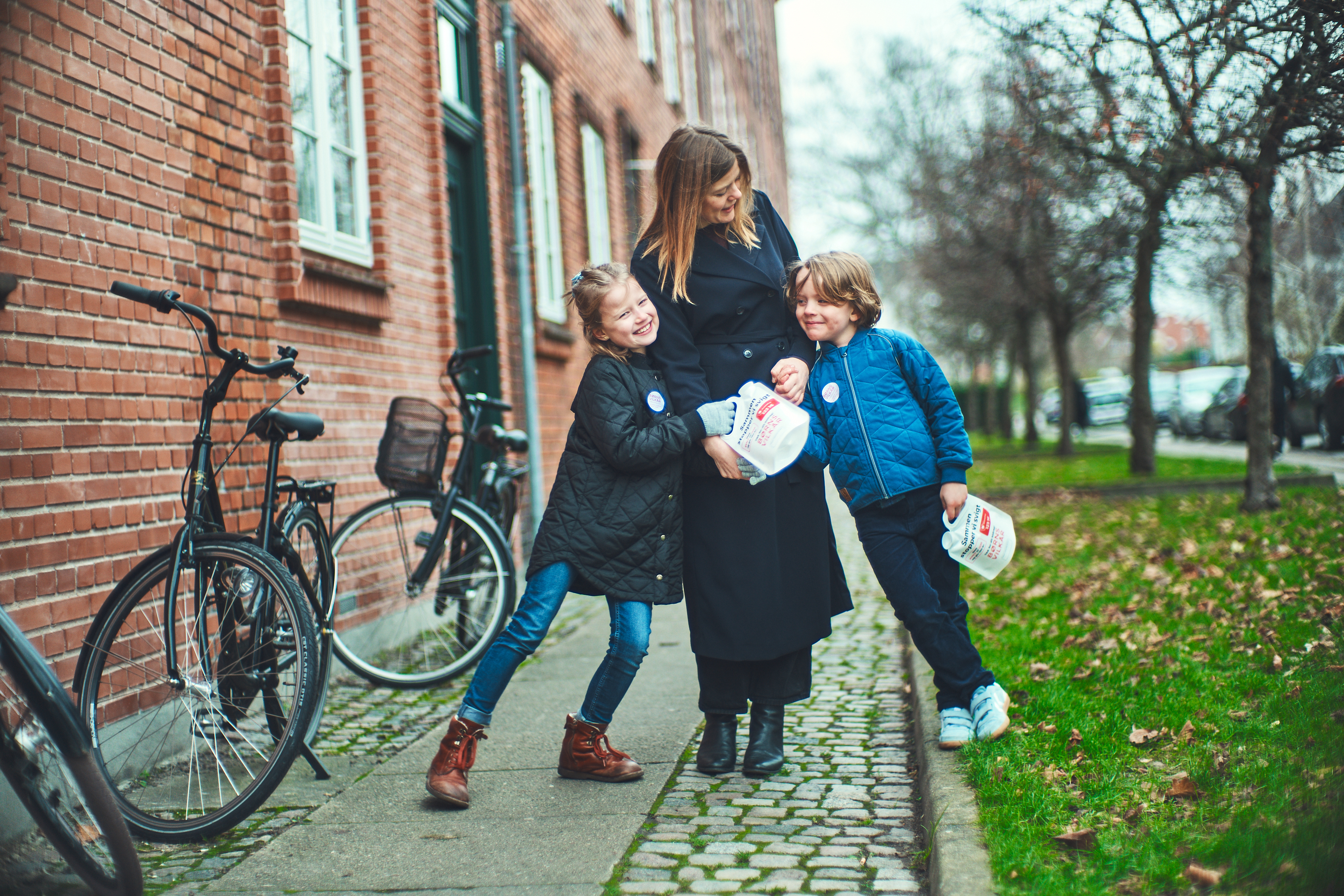 LOKALE SAMLER IND TIL UDSATTE BØRN