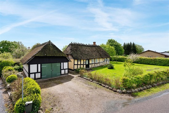 Smedestien 3 er til salg for kun 575.000 kr.: Se de billigste boliger til salg i Børkop her