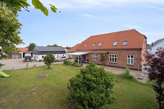 Top 6 over dyreste boliger til salg i Tinglev. Priser op til 9.900.000 kr