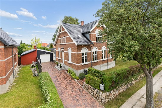 Døckerslundsvej 30 og 9 andre boliger er kommet til salg denne uge i Odense - se boligerne her.