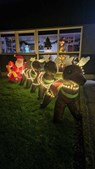 Julestemning i top hos KB METAL ApS: Gæt antallet af julekugler på vores 50 meter guirlande