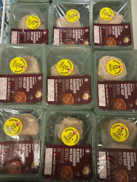 Rema 1000 Rosenkrantzgade Thisted tilbyder billigt kød med kort dato i dag