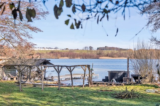 Søvejen 47 og 5 andre boliger er kommet til salg denne uge i Skanderborg - se boligerne her.