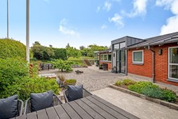 RealMæglerne Holstebro underskriver endnu en købsaftale i Hornshøj