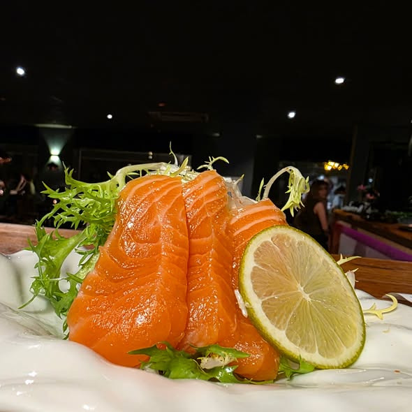 Sushi der bringer mennesker sammen hos Atami Viborg