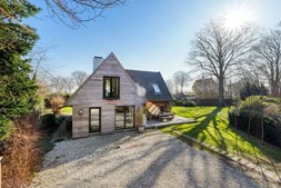 For 13.500.000 kr Skodsborg Strandvej 293 - Se priserne på de dyreste boliger til salg i Skodsborg