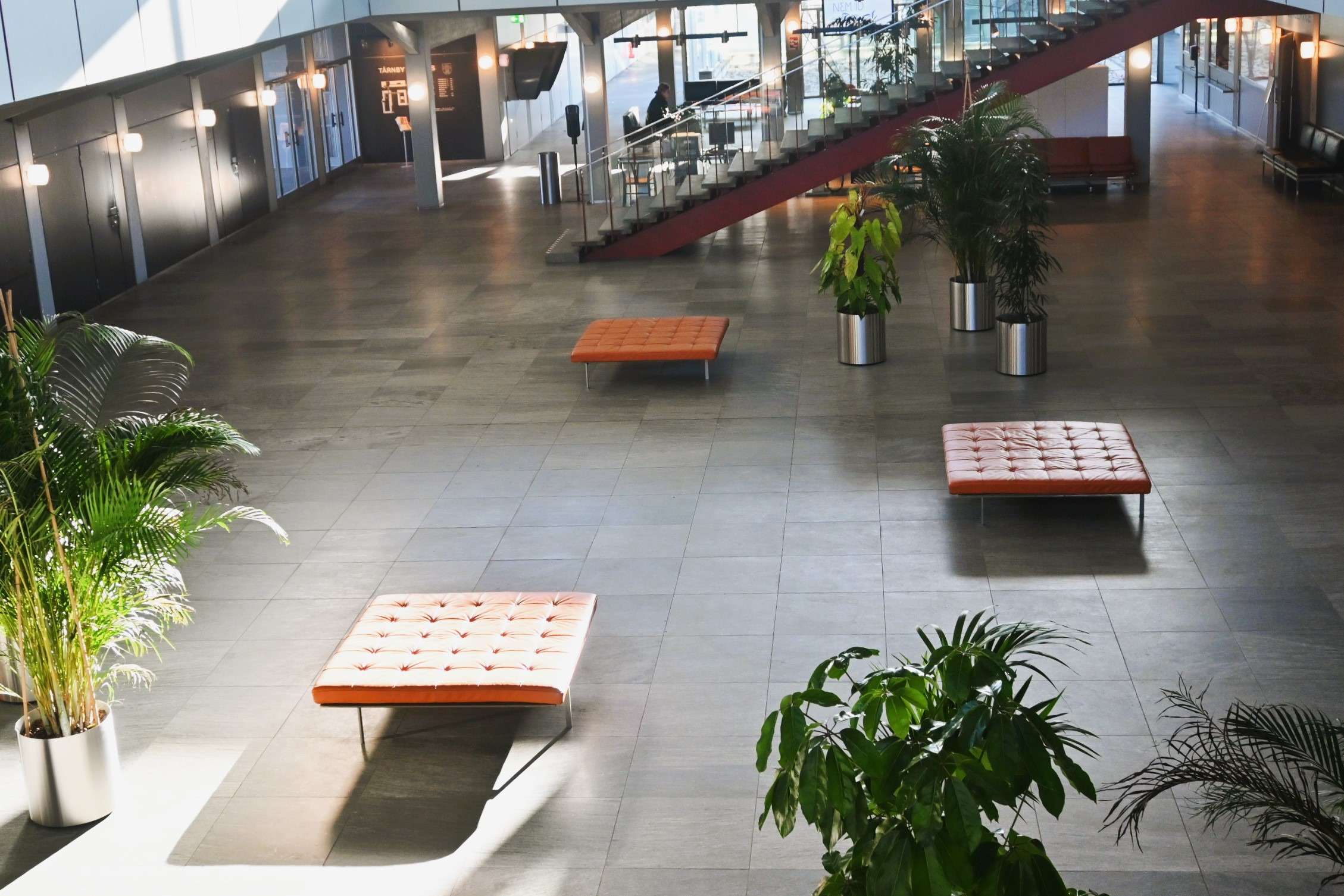 Tårnby Rådhus forvandlet: Renovering skaber mere indbydende miljø på rådhuset