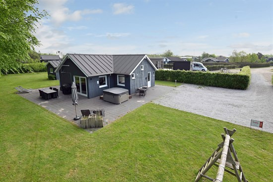 Top 6 over dyreste boliger til salg i Hemmet. Priser op til 2.350.000 kr