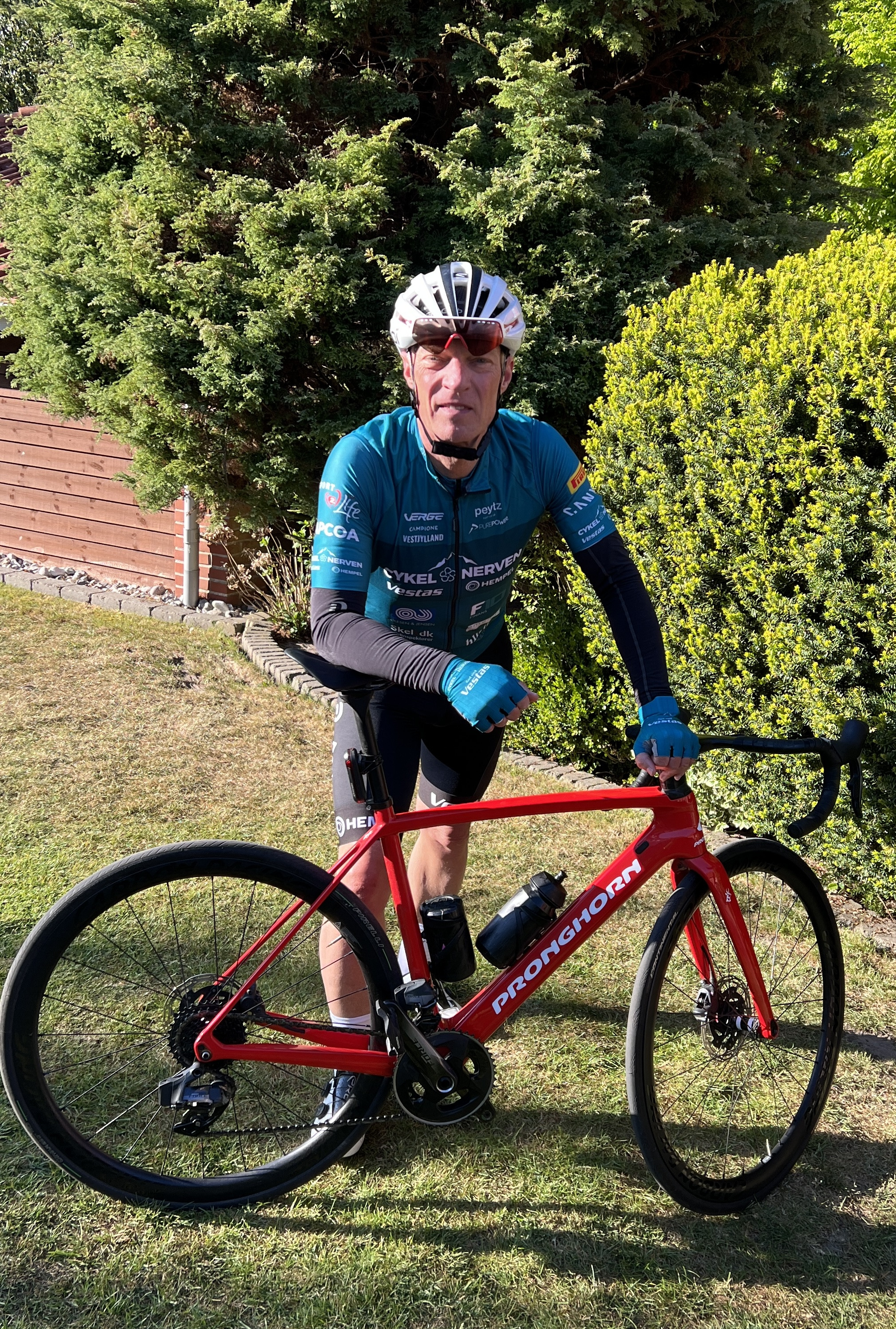 Søren Olesen cykler Tour-bjerge og samler penge ind til forskningen i sclerose!