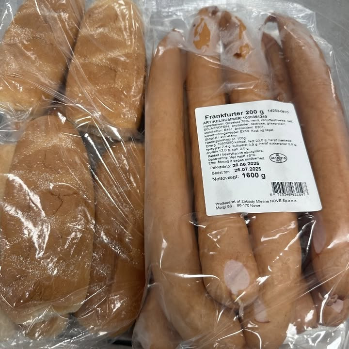 SuperBrugsen Dronninglund tilbyder store frankfurtere og pølsebrød til nedsat pris