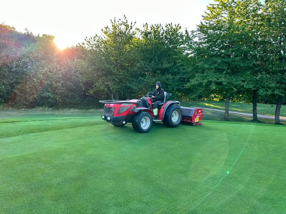 Aarhus Golf Club vertidrainer greens