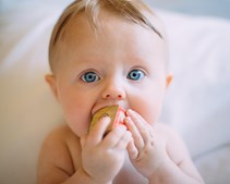 Kom til Baby Café Motorik på Kjellerup Bibliotek