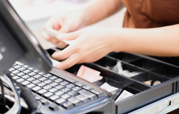 Føtex søger kasseassistent - er det dig?