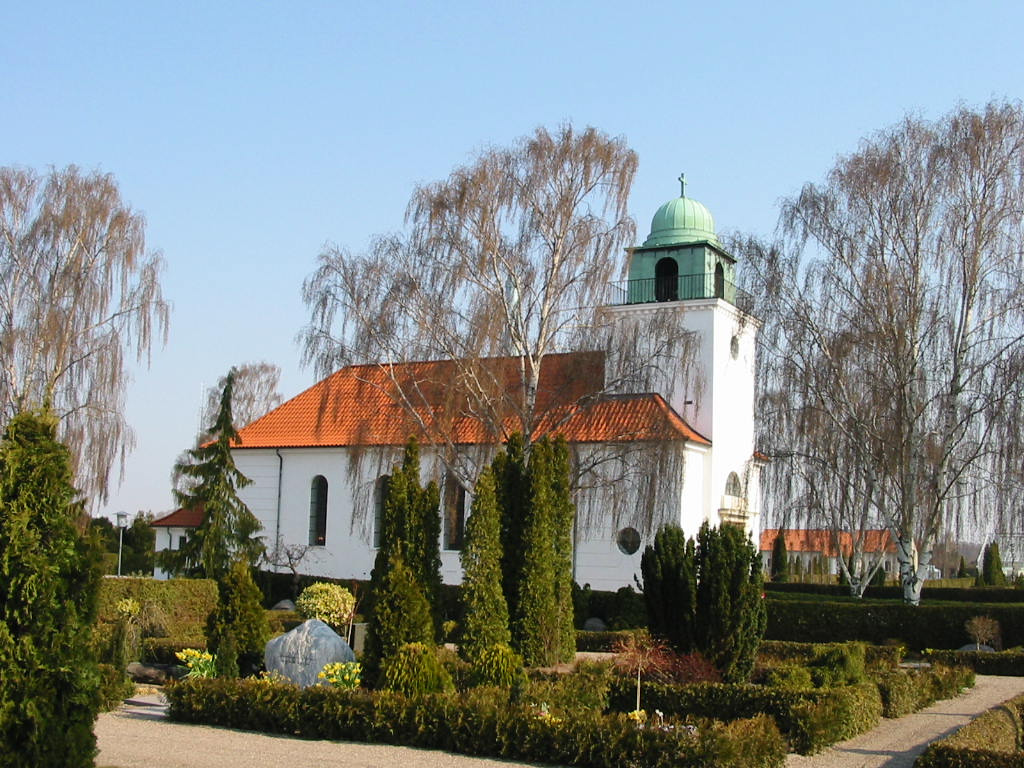 Lav blomsterdekorationer til Nordre Kirke