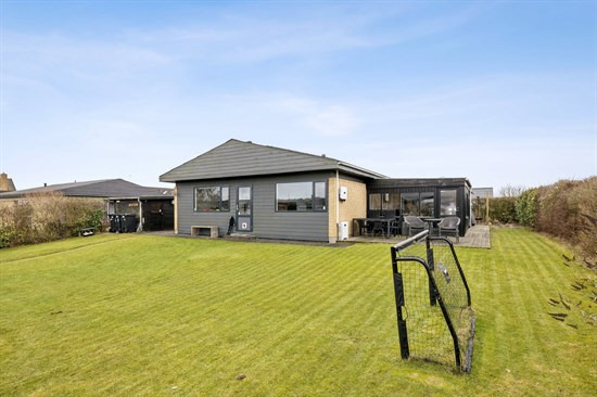 Ametystvej 11 og 1 anden boliger er kommet til salg denne uge i Skødstrup - se boligerne her.