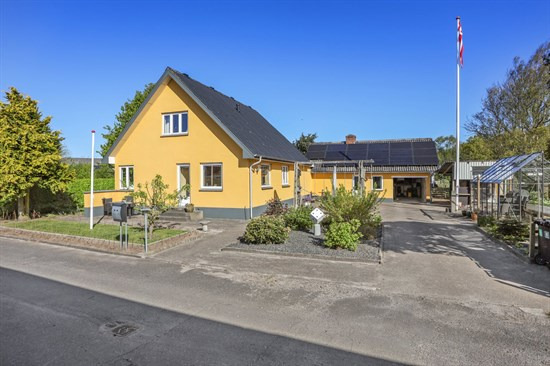 Viborgvej 24 er til salg for kun 195.000 kr.: Se de billigste boliger til salg i Farsø her