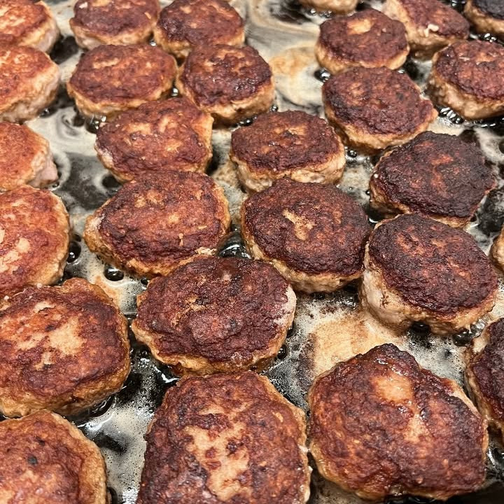 SuperBrugsen Hammerum frister med mandagsfrikadeller til kun 7 kr. stykket