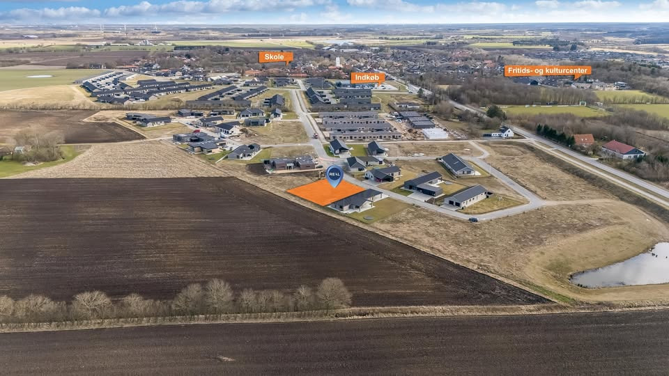 RealMæglerne Holstebro underskriver købsaftale for ejendom i Mejrup