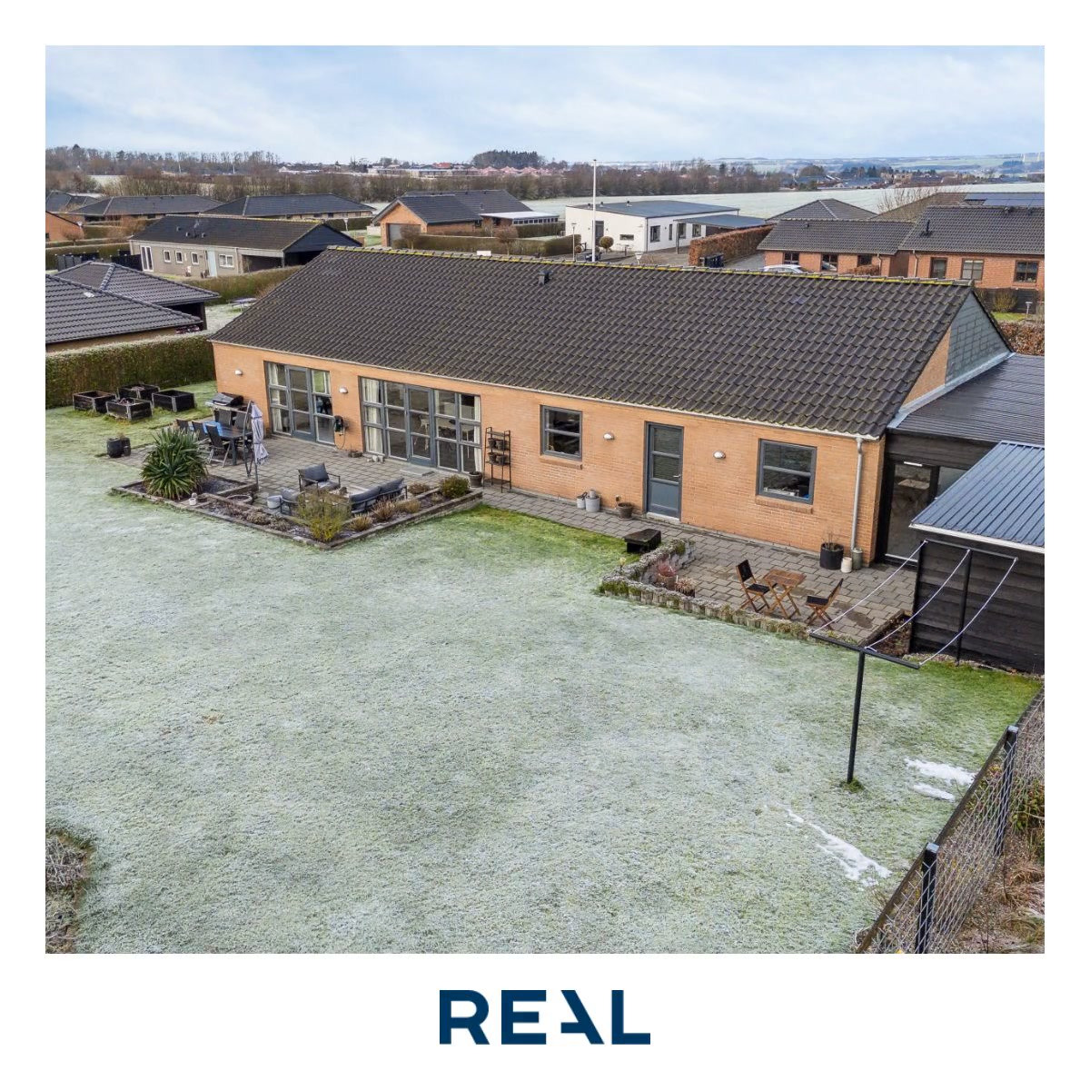 Åbent hus i lækker fuldmuret villa hos RealMæglerne Klaus Larsen