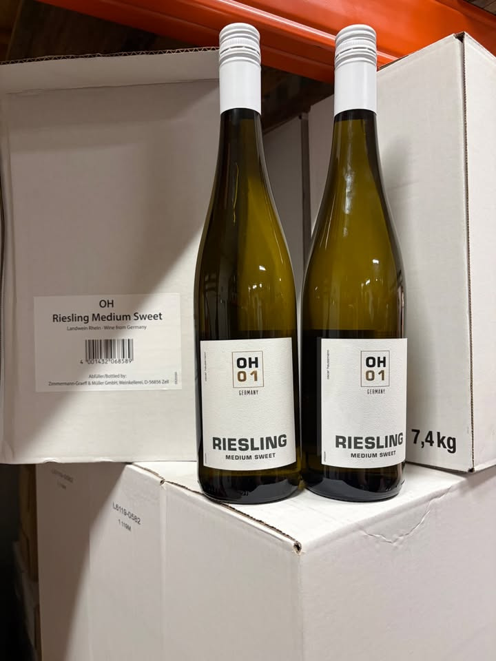 MENY Randers sælger OH Riesling Medium Sweet til 55 kr.
