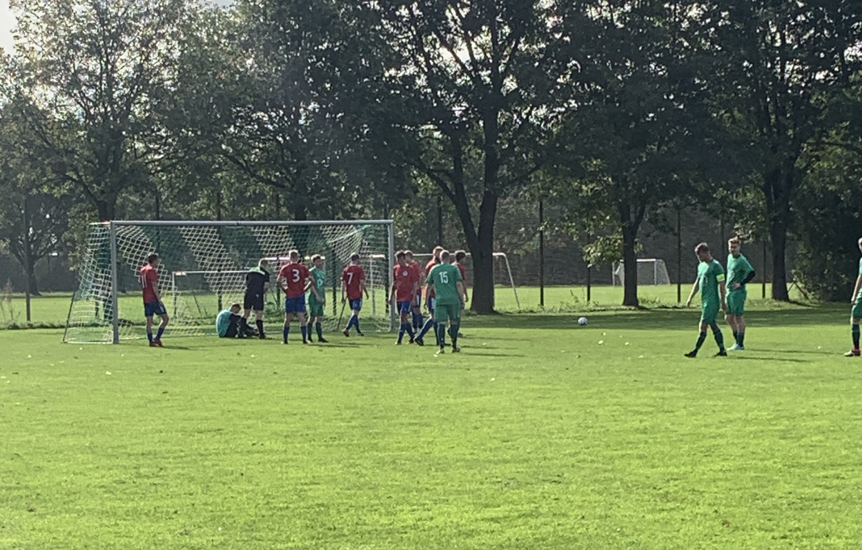 Hammel fik ørerne i maskinen og må lade førstepladsen for en stund