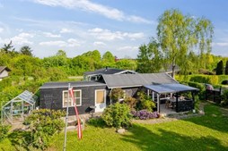 Fritidshaven 7 er til salg for kun 845.000 kr.: Se de billigste boliger til salg i Hedehusene her