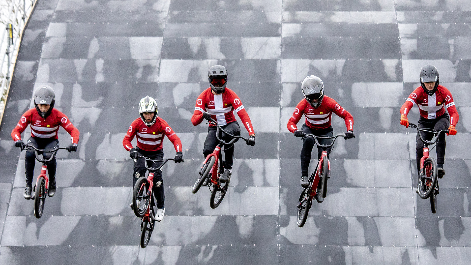 Pressemeddelelse: Få en verdensklasse oplevelse i ferien – giv en hånd med til VM i BMX i København