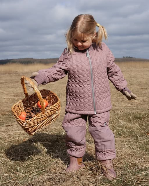 Børneshoppen Brønderslev har fyldt lageret op med termotøj og regntøj