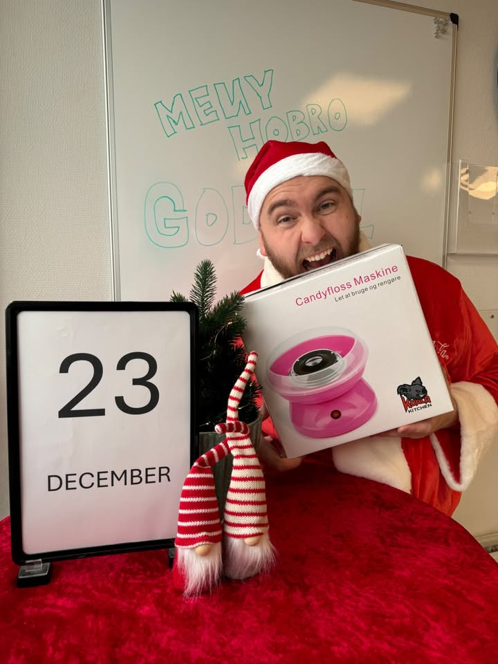 Meny Hobro inviterer til Jonas julekonkurrence: Vind dagens præmie
