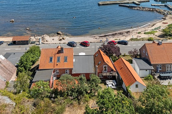 Top 6 over dyreste boliger til salg i Svaneke. Priser op til 7.100.000 kr