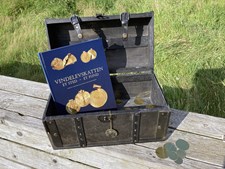 Forfatteraften og vandring i Jelling: Oplev Vindelevskattens historie
